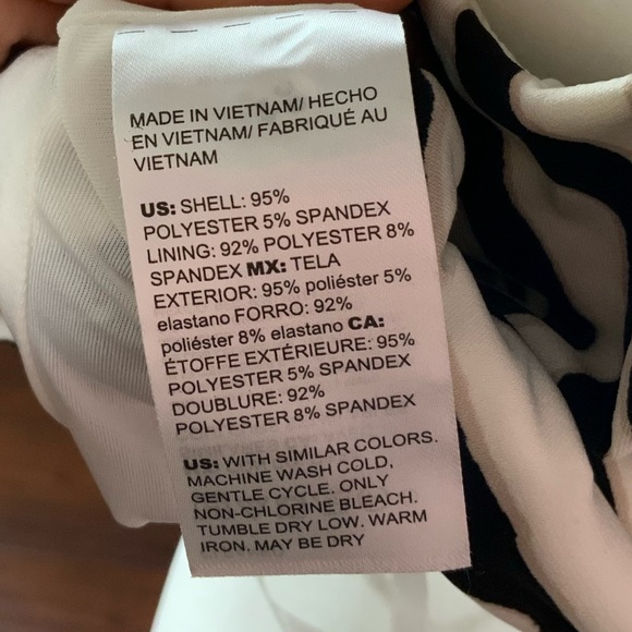 WHBM OFF THE SHOULDER ZEBRA KNIT TOP XS,S,M,L - Picture 6 of 6